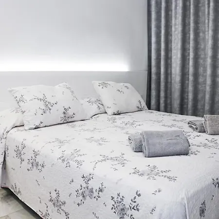 Altamira Paradise Apartment *